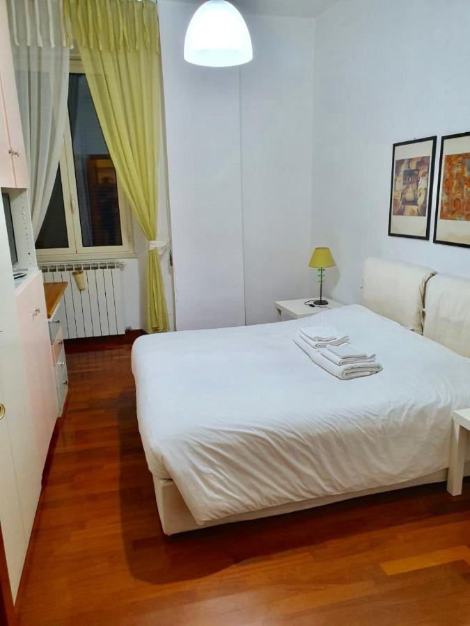 Apartment Tra La Basilica Di San Giovanni E Il Colosseo *